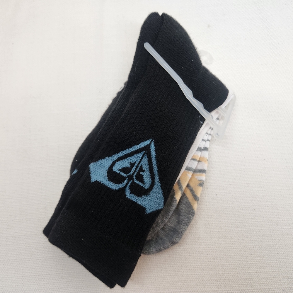 Nwt Roxy Womens High Ankle Socks Sizes 4-7 2 Pairs